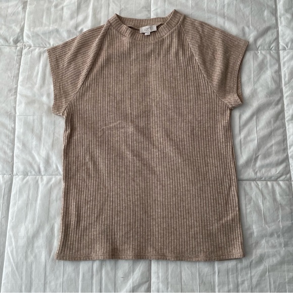 LOFT Tops - EUC LOFT Beige High Neck Short Sleeve Top